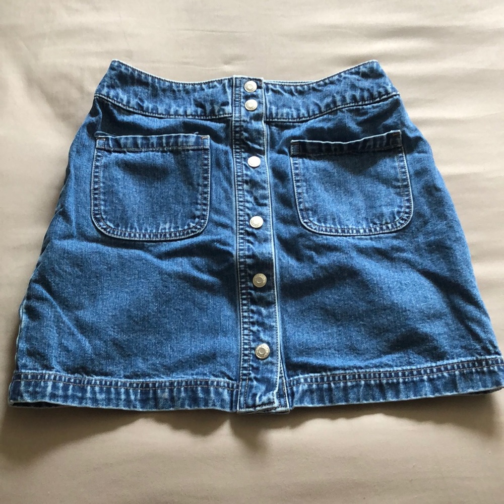 GAP denim skirt button down front